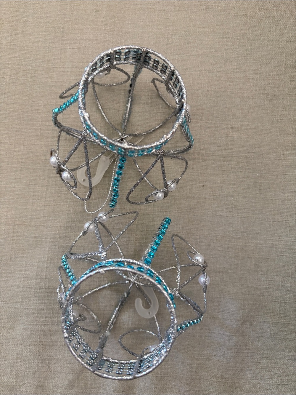 2 Wire Crown w faux pearls Holiday Christmas Ornament - Picture 12 of 14